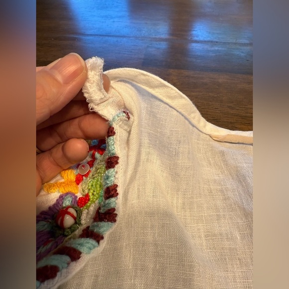 Soft Surroundings Fiesta Embroidered Tunic Top Womens SZ L Floral Boho Linen - Picture 8 of 10